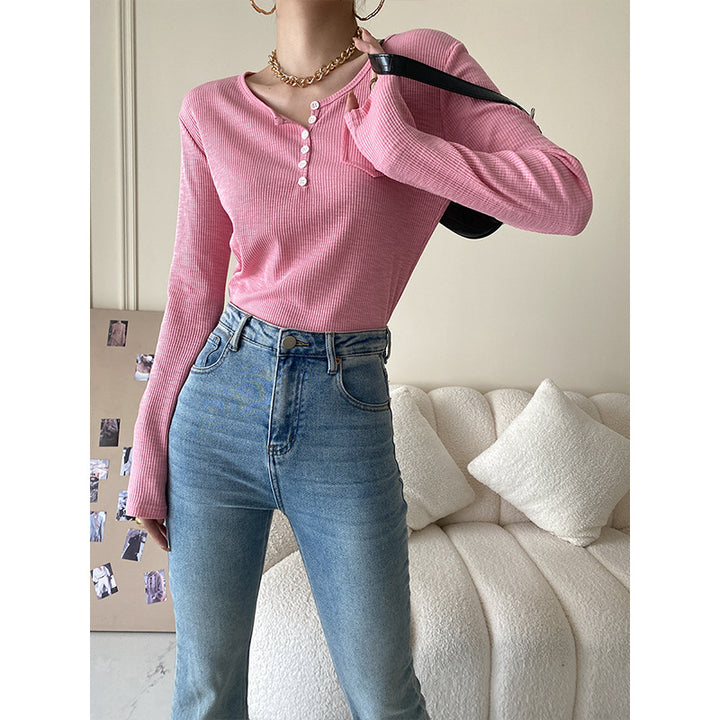 Women's Long Sleeve Henley Top with Button Placket Chic & Stil