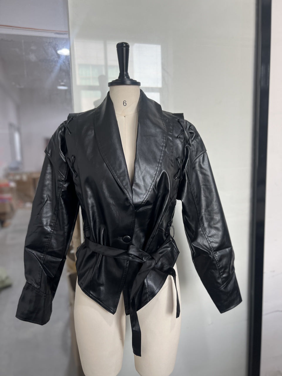 Trendy denim jacket for ladies Lune London