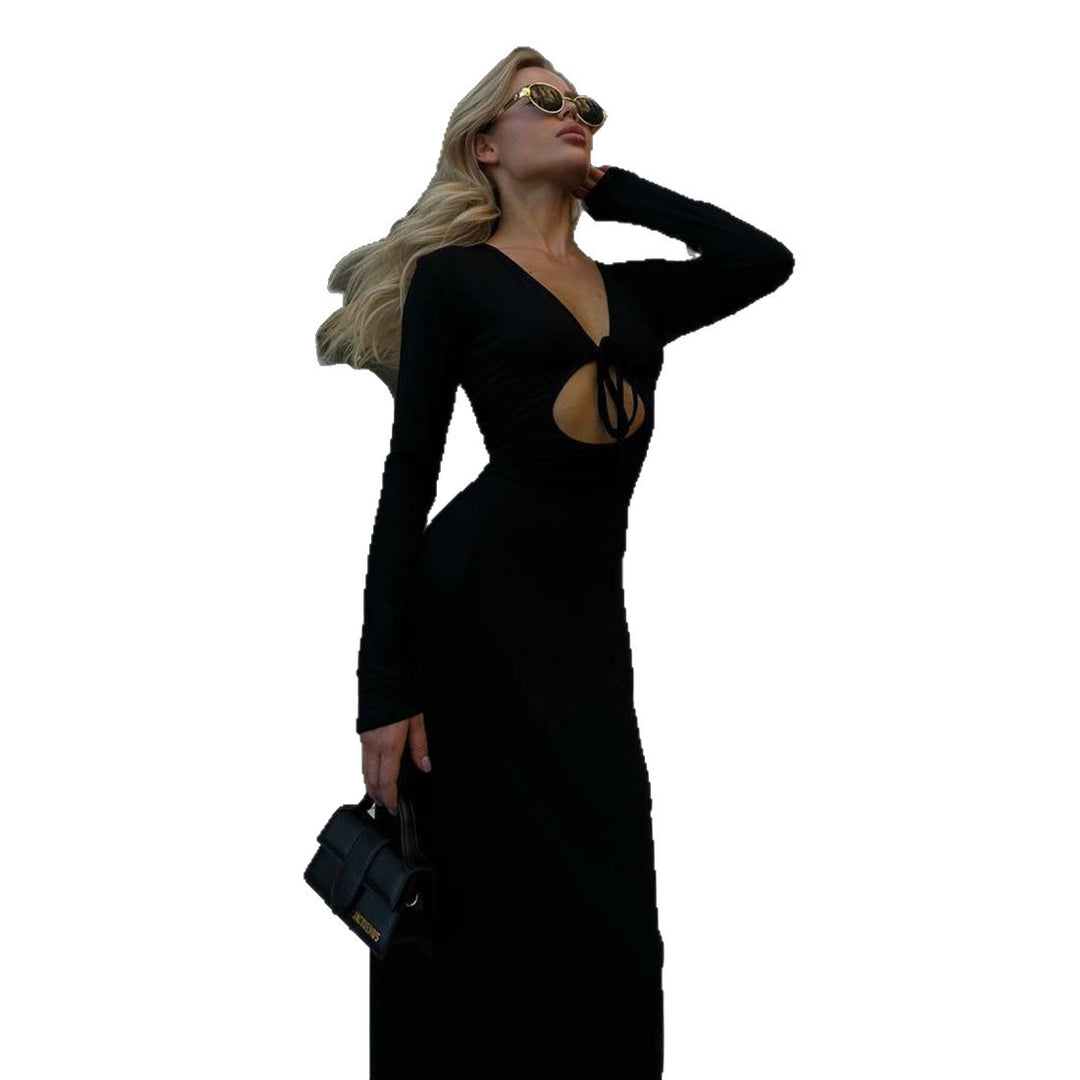 Maxi dress for women with plunging neckline and refined cut Lune London