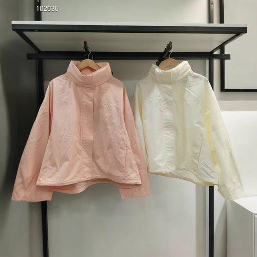 Veste de transition légère pour femmes avec col haut Chic & Stil