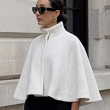 Elegant cape jacket for women in high-quality material Amarae