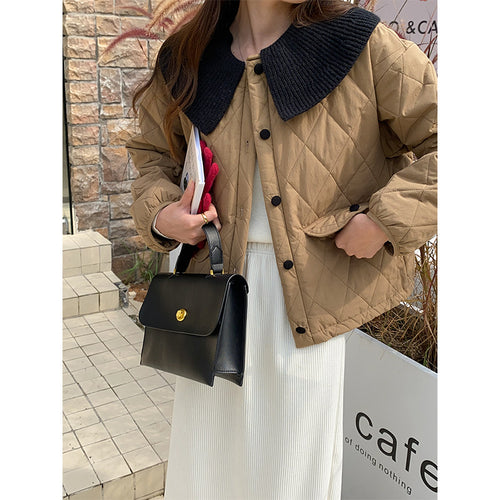 Women's quilted transition jacket with practical pockets Chic & Stil