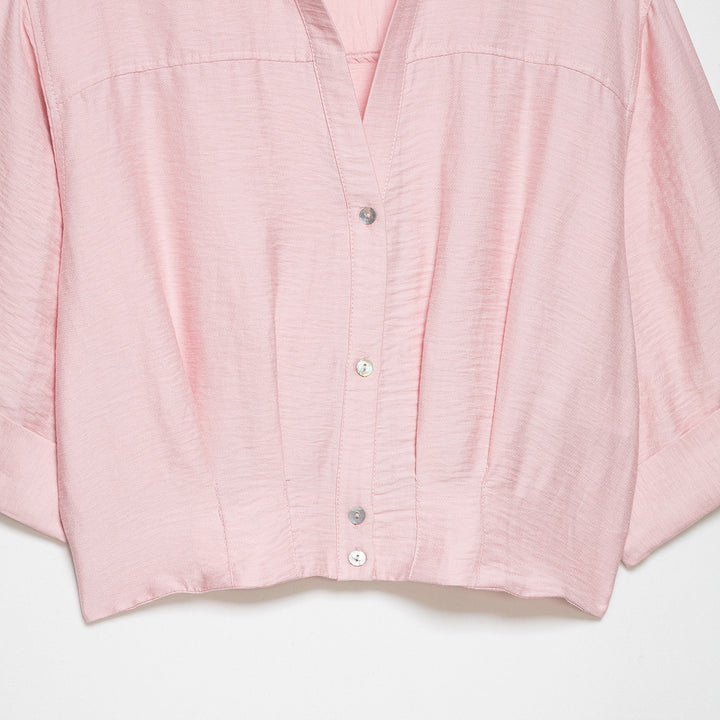Women's Oversize Lightweight Shirt Blouse with Buttoned Sleeves and V-Neck Amarae