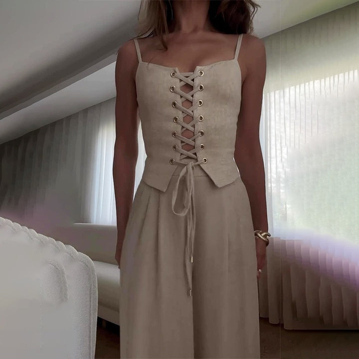 Ladies elegant jumpsuit with laces and wide leg Lune London