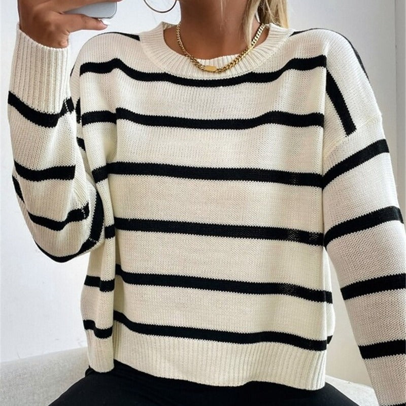 Casual knitted sweater for women with captivating striped patterns Lune London