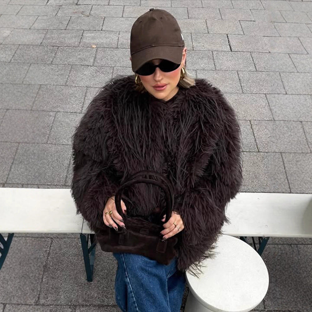 Ladies short jacket made of long-pile shaggy faux fur with hidden snap button placket Amarae