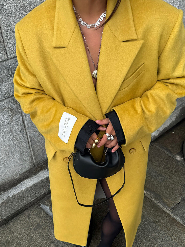 Ladies Oversized Wool Coat with Lapel Collar and Flap Pockets Amarae