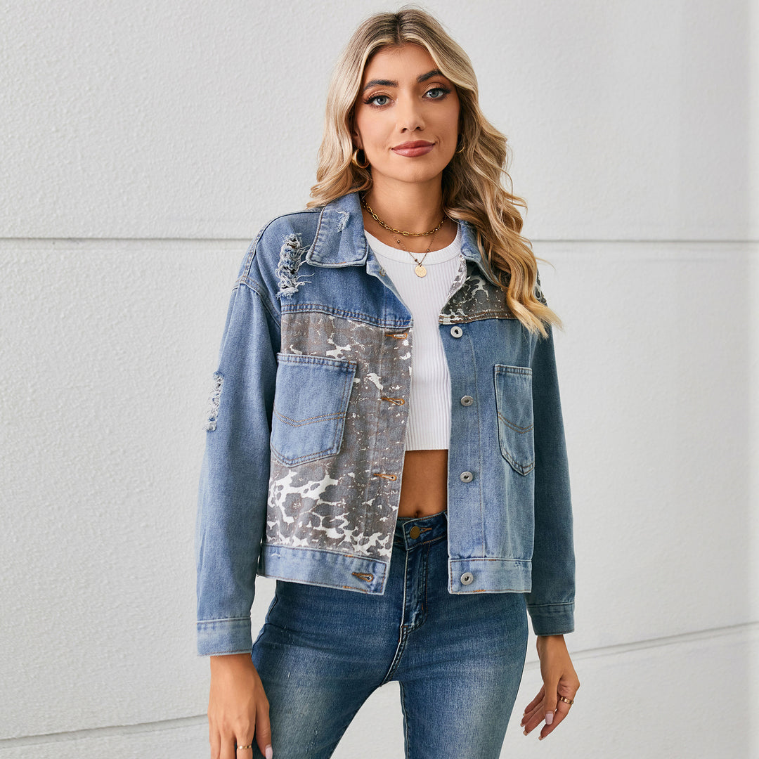 Denim jacket for women with a modern mix of classic and trendy accents Lune London