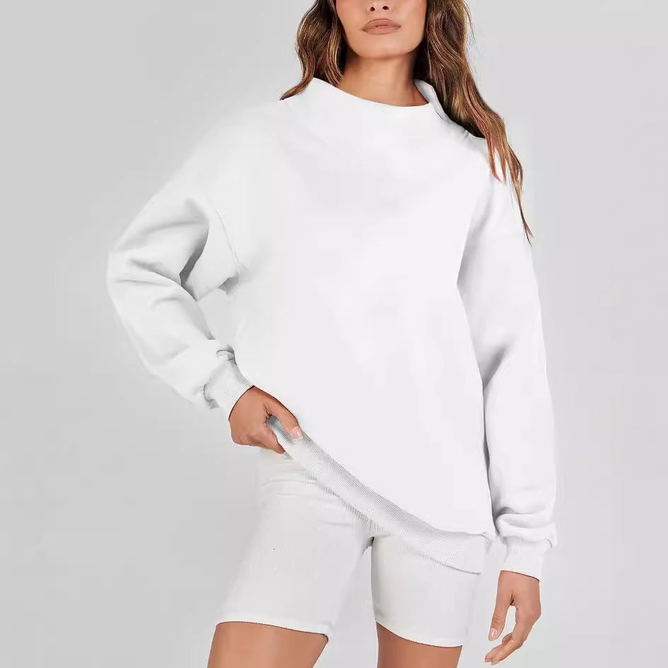 Oversized sweatshirt for women with high collar and side slits Lune London