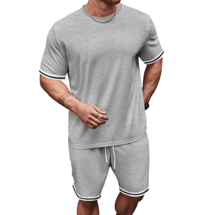Men's sports t-shirt set and shorts with breathable fabric and contrasting details Lune London