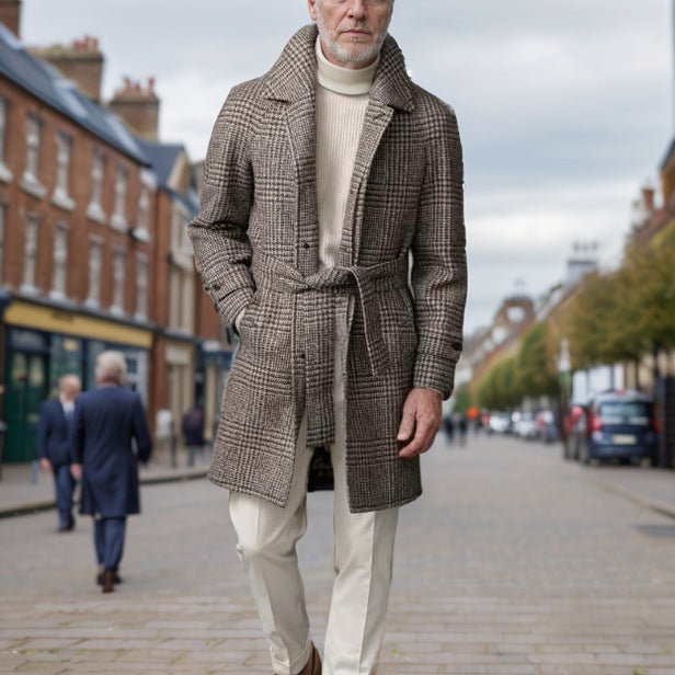 Fashionable trench coat for men with practical pockets and modern fit Amarae
