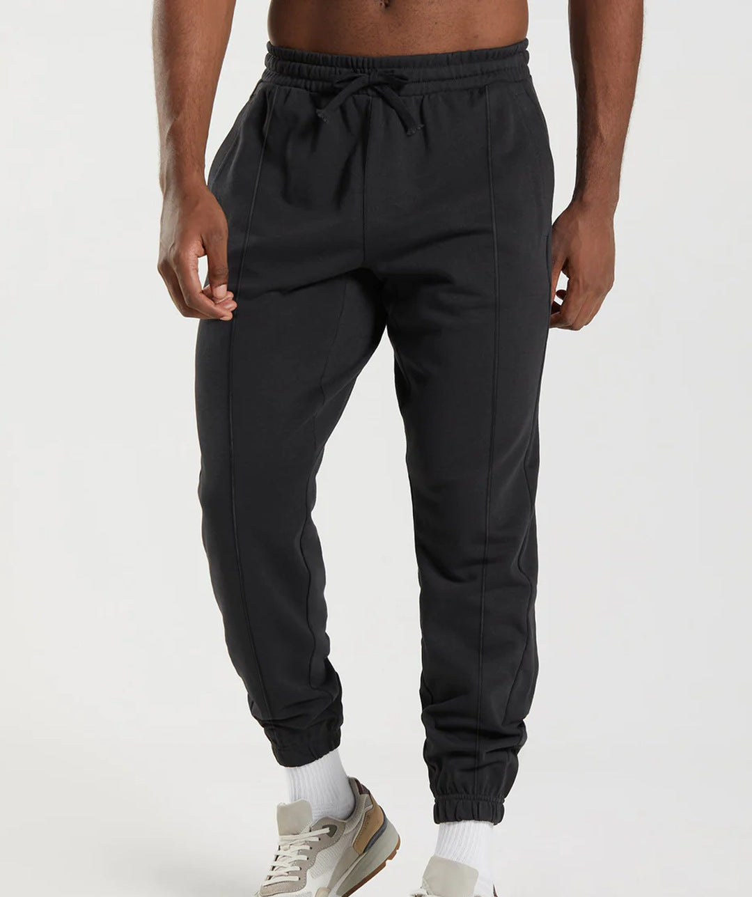 Sporty men's jogger pants with elastic waistband and side pockets Lune London