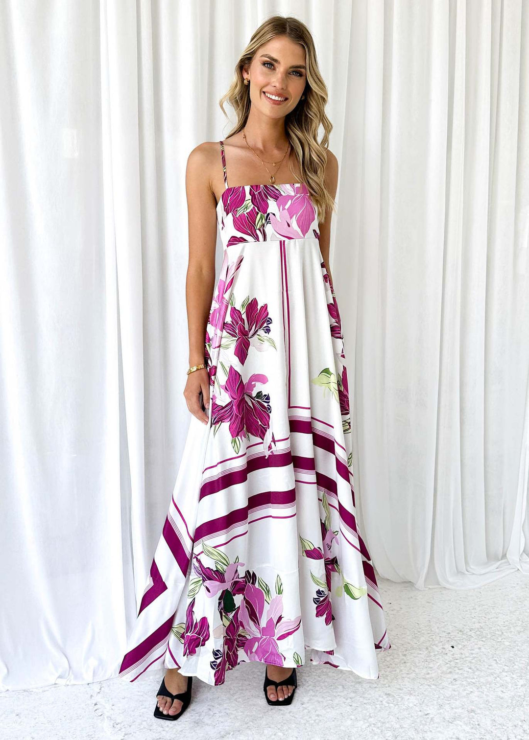 Ladies maxi dress with modern graphic patterns and thin straps Lune London
