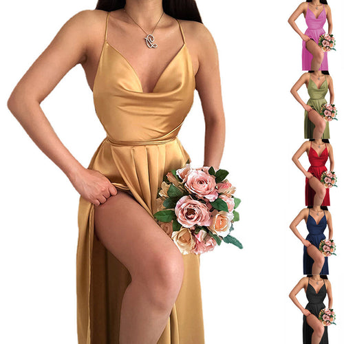 Wedding dress for women with elegant V-neck and flowy skirt Amarae