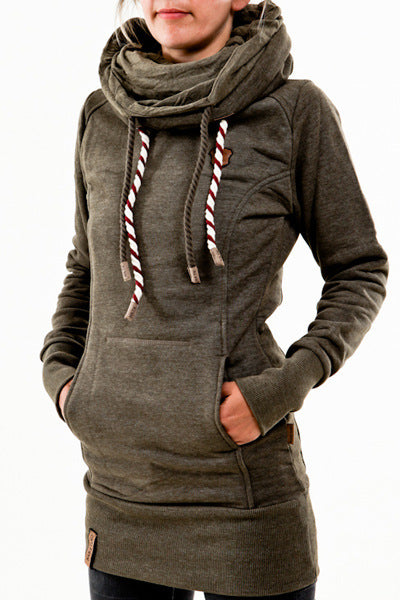 Casual hoodie for women with oversized collar and practical front pocket Lune Londonl