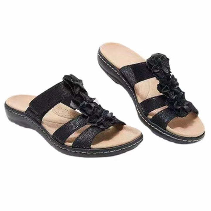 Elegant sandals for ladies with floral details Lune London