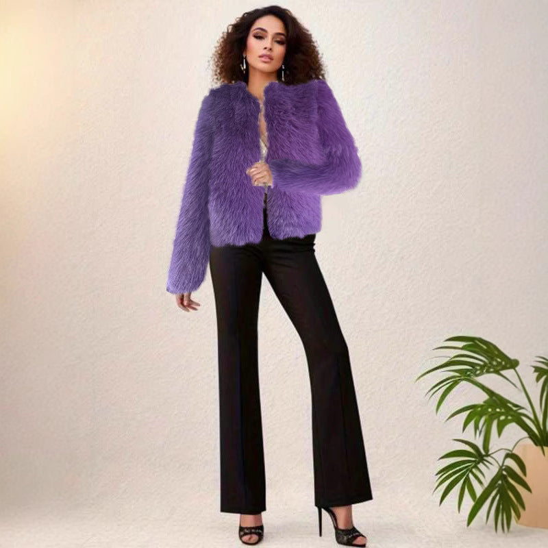 Women short cozy jacket with loose fit and chic elegant design