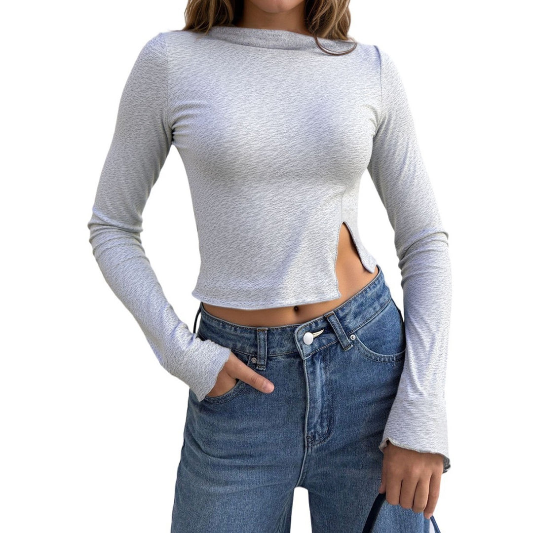 Chemise à manches longues cropped pour femmes avec fente latérale et design élégant Chic & Stil