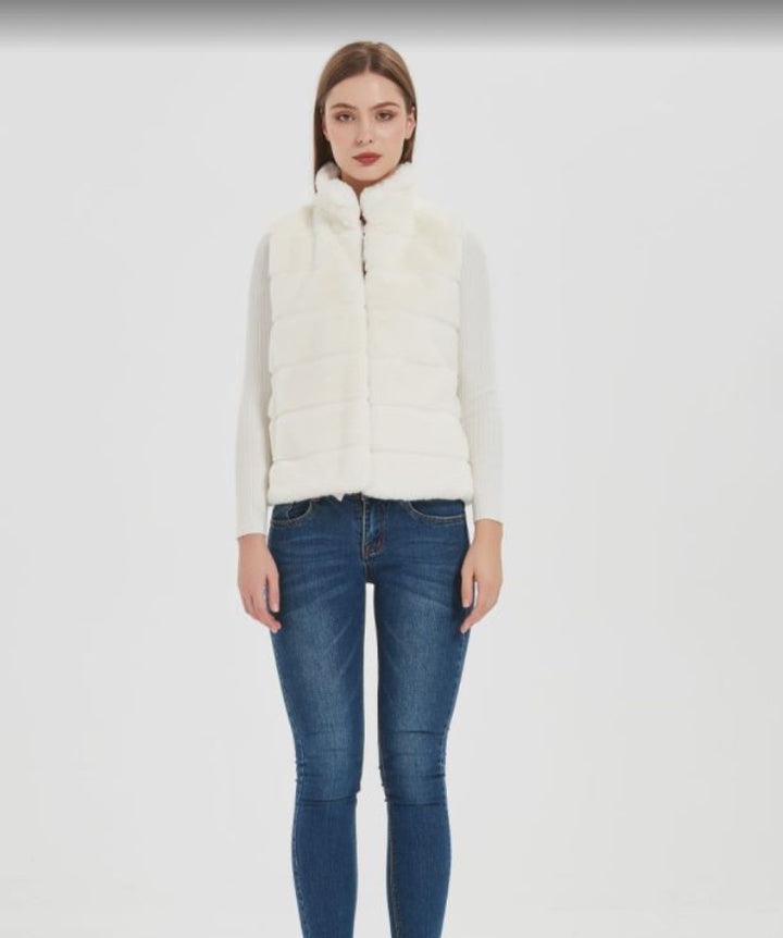 Ladies Quilted Gilet with High Collar and Practical Pockets Amarae
