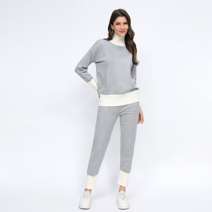 Comfortable knit loungewear set for women with high collar and elastic cuffs Lune London