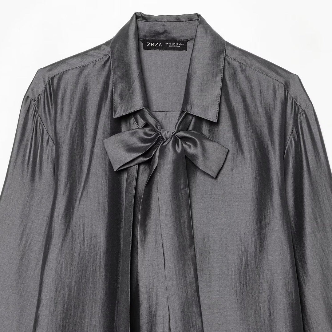 Women's Oversize Silk-Look Blouse with Slip Collar and Asymmetrical Hem