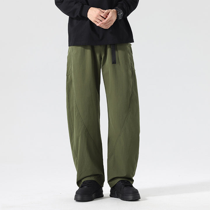 Multi-functional leisure pants for men in lightweight and breathable fabric Lune London