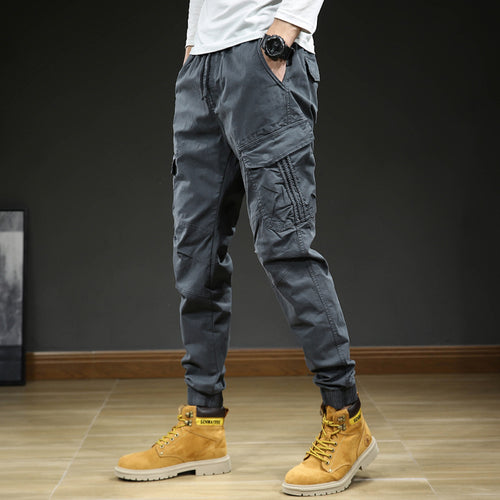 Chic and stylish urban cargo pants for men