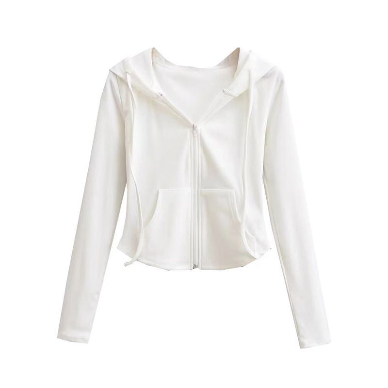 Ladies sporty hoodie with zipper and comfortable fit Chic & Stil
