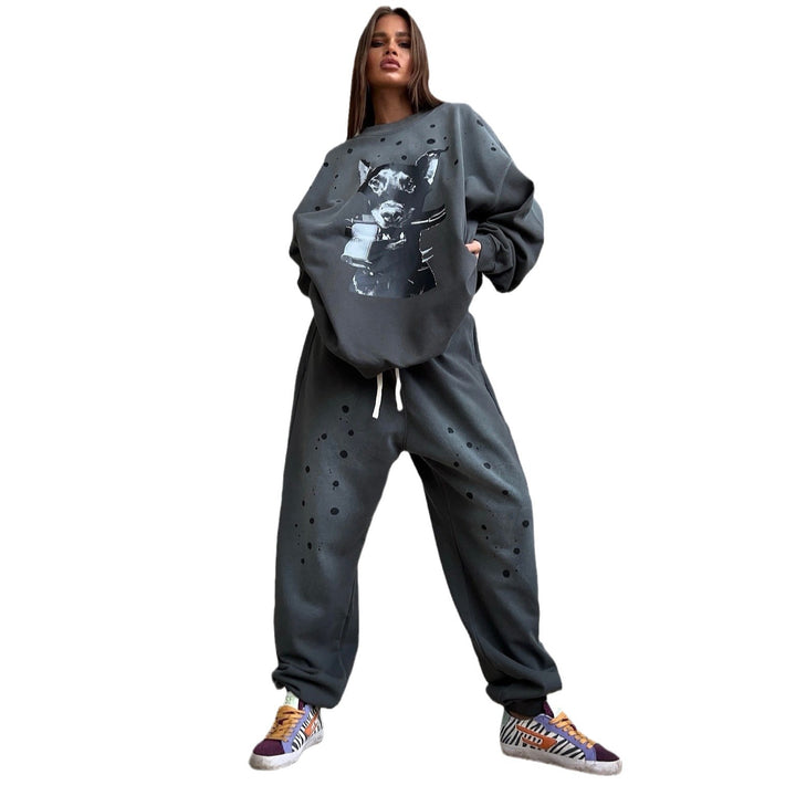 Oversized sweatshirt for women with graphic artistic pattern and casual fit Amarae