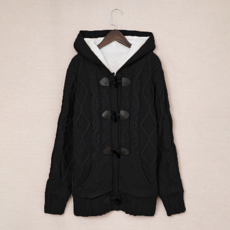 Cardigan pour femmes avec col haut et détails confortables de boutons Chic & Stil
