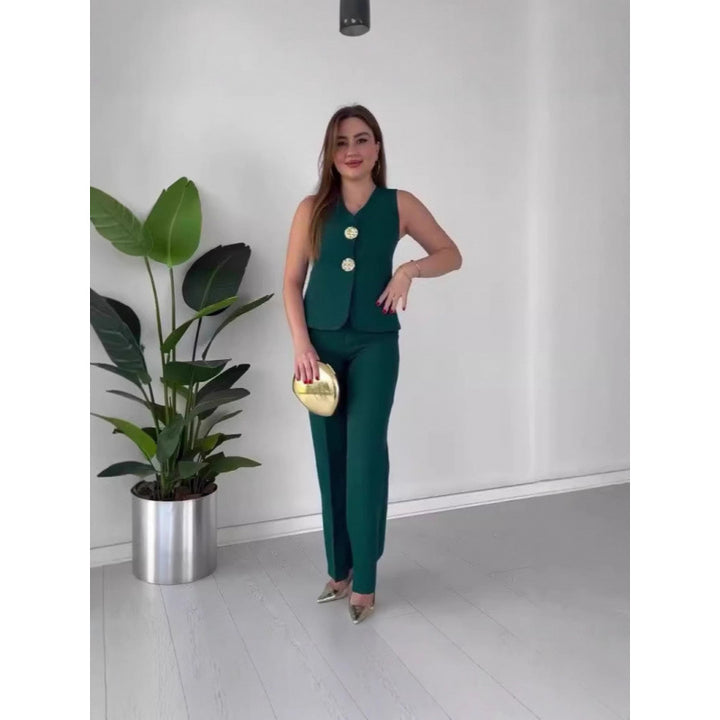 Ladies Elegant Two-Piece Blazer Set with Feminine Silhouette and Chic Trendy Details