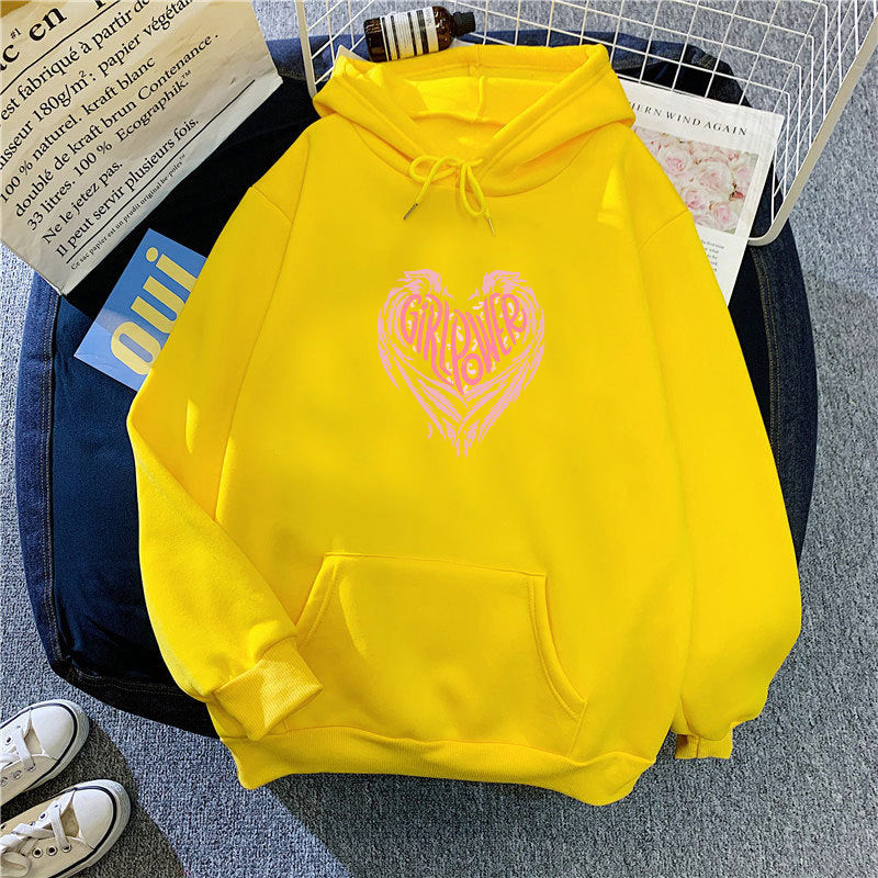 Women's hoodie with creative heart design Chic & Stil
