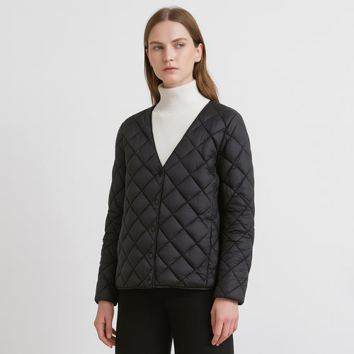 Quilted transitional jacket for women with modern V-neck and button closure Amarae