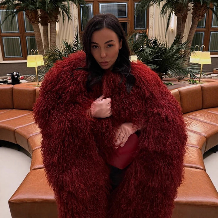 Women Extravagant Oversize Faux Fur Coat with Long Pile Curl Structure Amarae