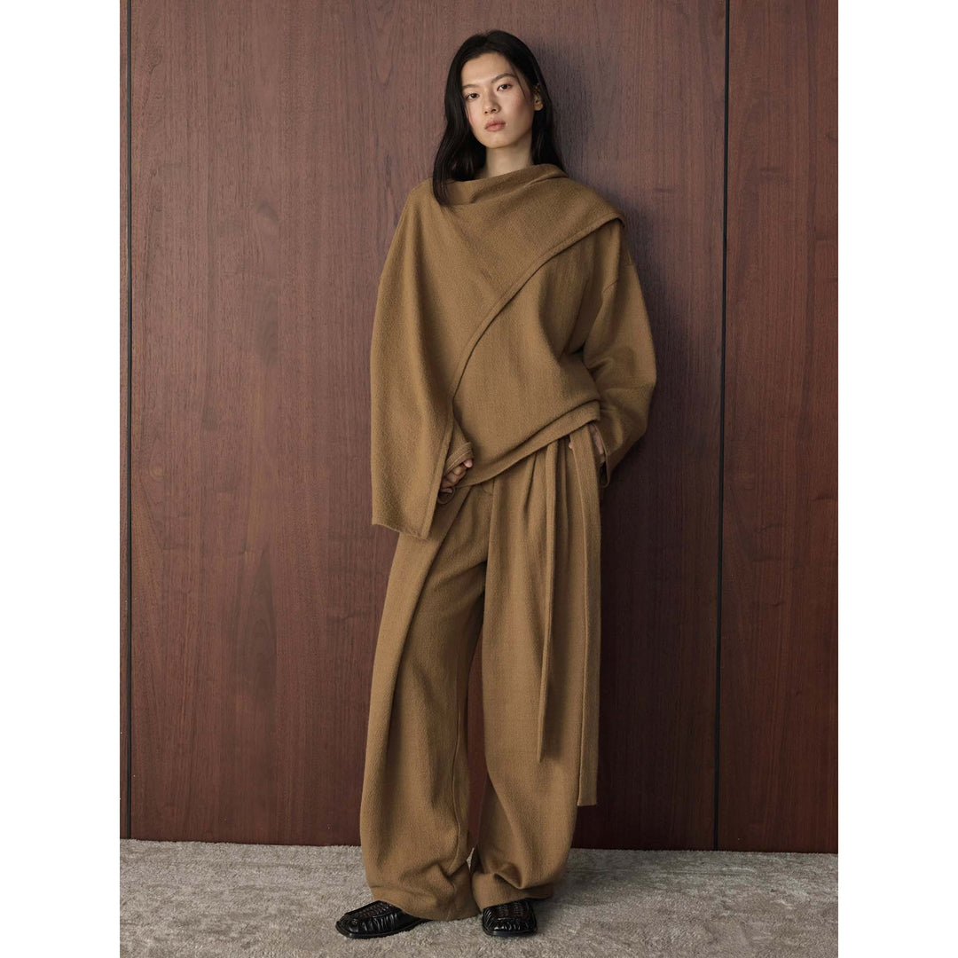 Women's High-Waisted Palazzo Pants made of structured wool blend with pleat and tunnel belt Amarae