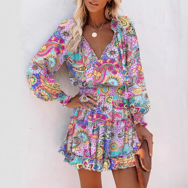 Short sleeve leisure dress for women with a playful design Lune London