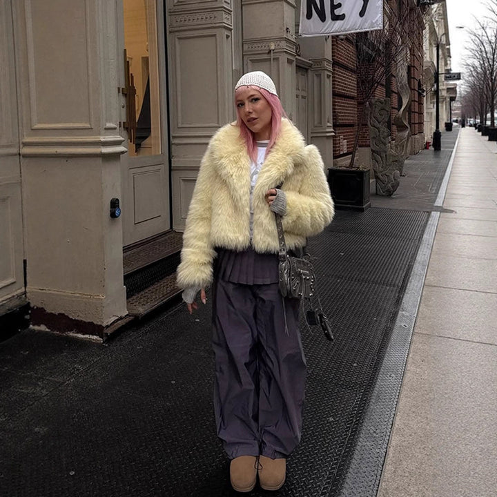 Women's short-cut faux fur melton with voluminous shawl collar and shaggy texture Amarae