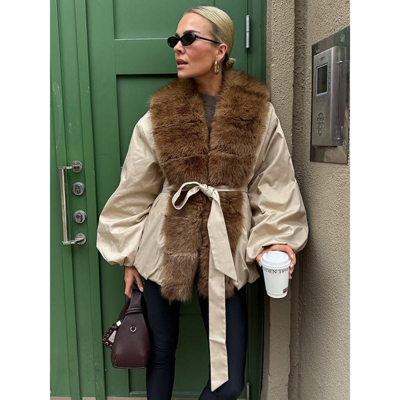 Women Short Tailored Jacket with Fur Collar and Balloon Sleeves Amarae