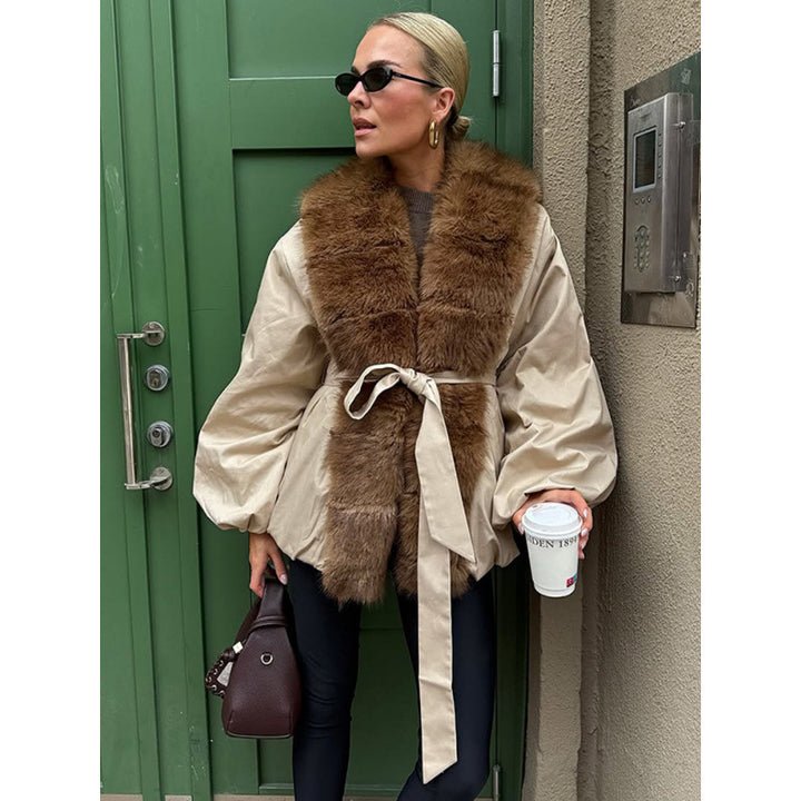 Women Short Tailored Jacket with Fur Collar and Balloon Sleeves Amarae