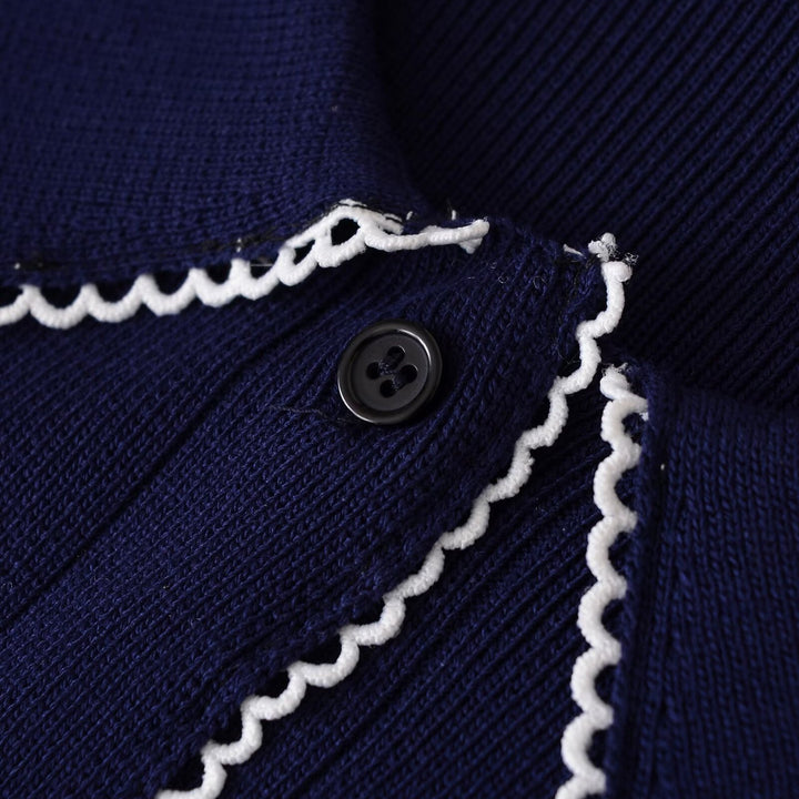 Ladies fashion cardigan with collar and buttonhole Lune London