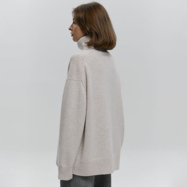 Ladies oversized turtleneck sweater in soft wool Lune London