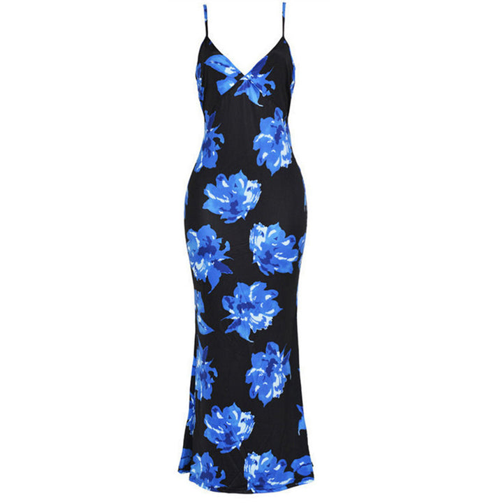 Elegant maxi dress for women with floral print and thin straps Lune London