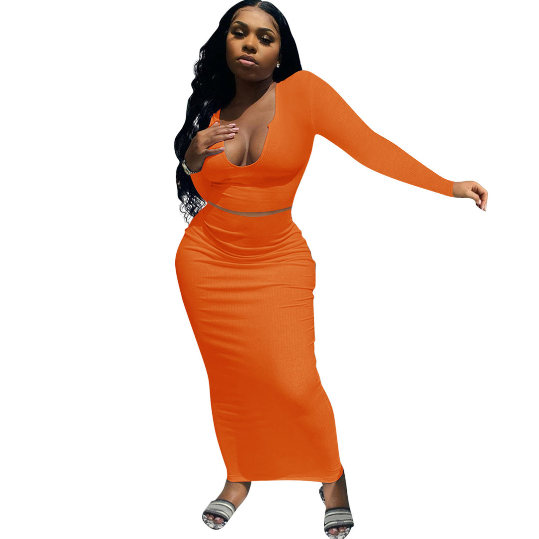 Fitted maxi dress for women with long sleeves and deep V neckline Lune London