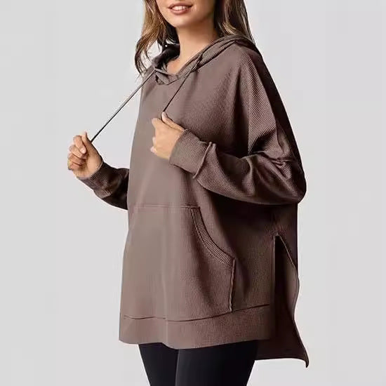 Casual hoodie for women with side slits and practical pockets Lune London