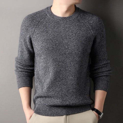 Luxurious knitted sweater for men Amarae