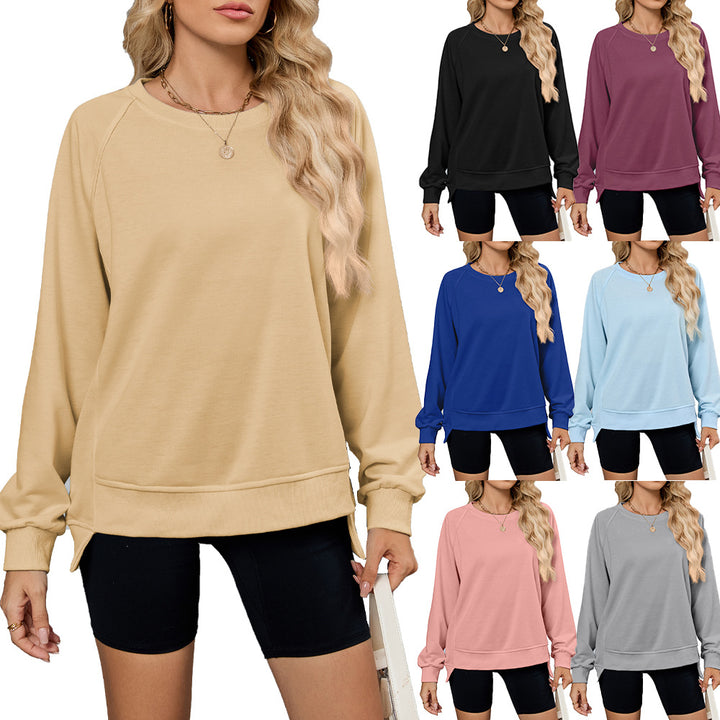 Casual sweatshirt for women with side slits and casual cut Lune London