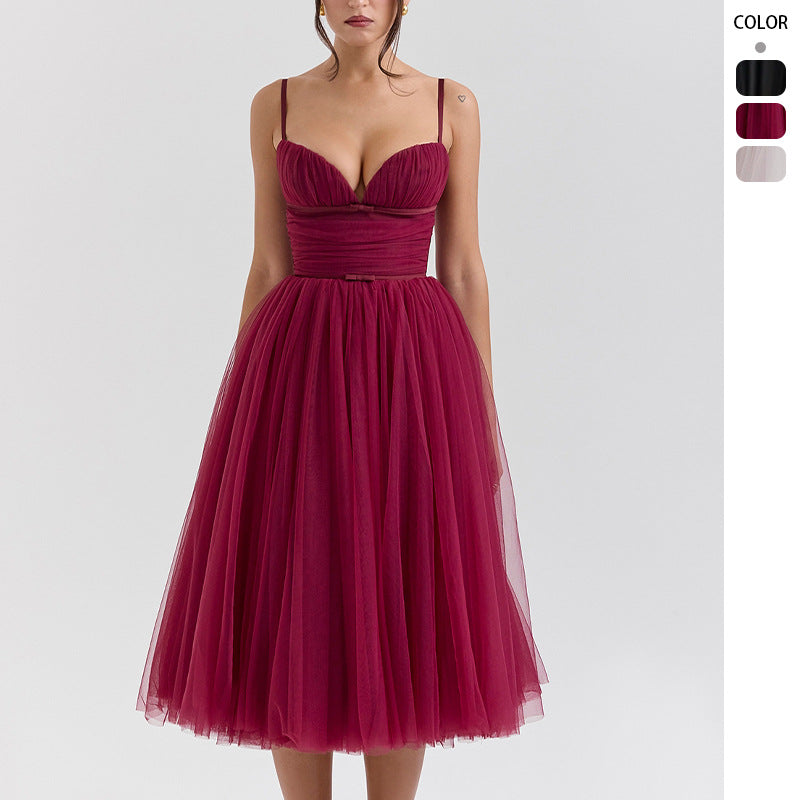 Ladies tulle dress with an elegant A-line silhouette and adjustable spaghetti straps Lune London