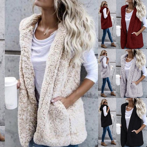 Women's fleece vest with open design and practical pockets Amarae