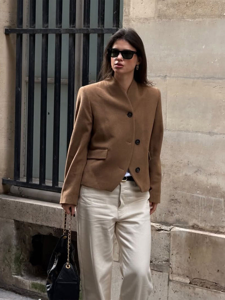 Women's short blazer made of wool blend with stand-up collar, boxy silhouette & three buttons Amarae
