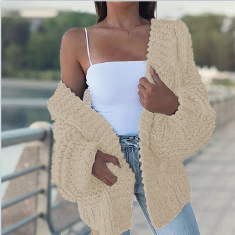 Thick knit jacket for women with casual fit and deep pockets Lune London